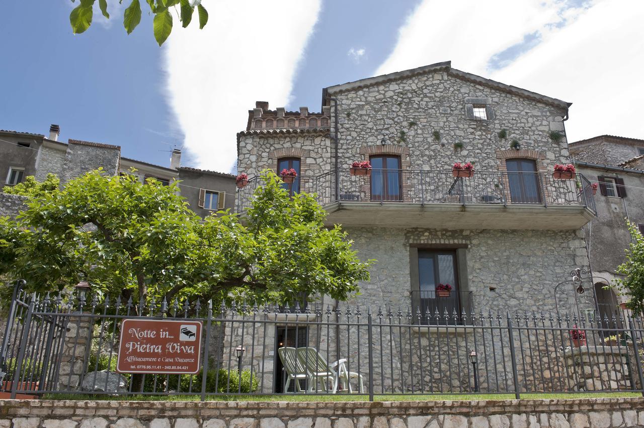 Casa Vacanze "Pietra Viva" Castelnuovo Parano Ngoại thất bức ảnh